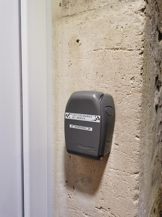 Les Chambres Du Heron Chevillon  Dış mekan fotoğraf
